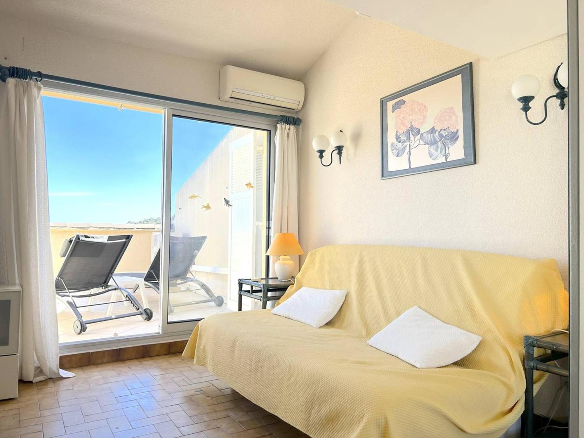 Appartement 3 Pieces 6 Pers Avec Terrasse, Clim, Piscine Privee, Parking - Fr-1-251-81 Le Lavandou Exterior foto